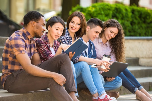 Top Fully Funded Scholarships for International Students in 2025: Study in the USA, Canada, and Europe
